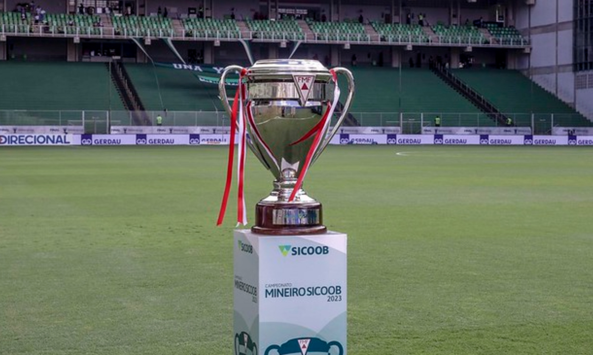 Kalabalığınızı evde oluşturun Arkadaşlarınızı ve ailenizi toplayın